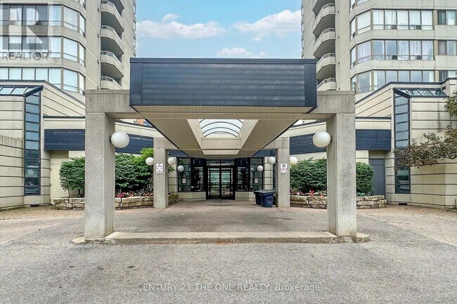 Building Photo - 150-1150 Alton Towers Cir