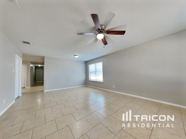 Foto del edificio - 8147 Steep Valley