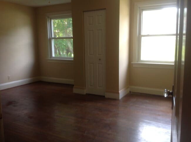 Master BR, built-in dresser - 1428 Monterey Ave