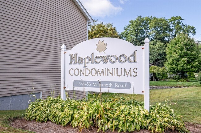 Building Photo - 454 Mammoth Rd