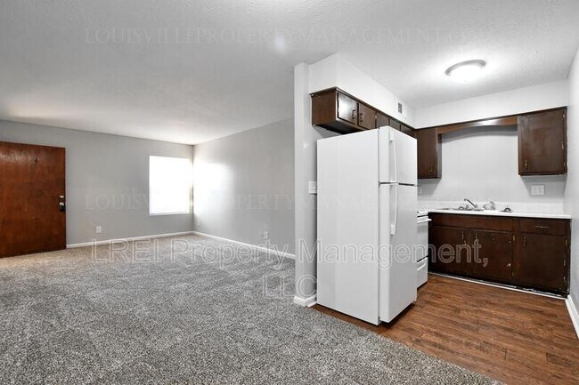 Building Photo - 7609 Garrison Rd