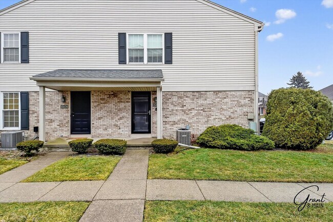 Foto del edificio - $1550 2 bedroom town house