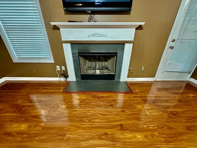 Building Photo - Dallas rental