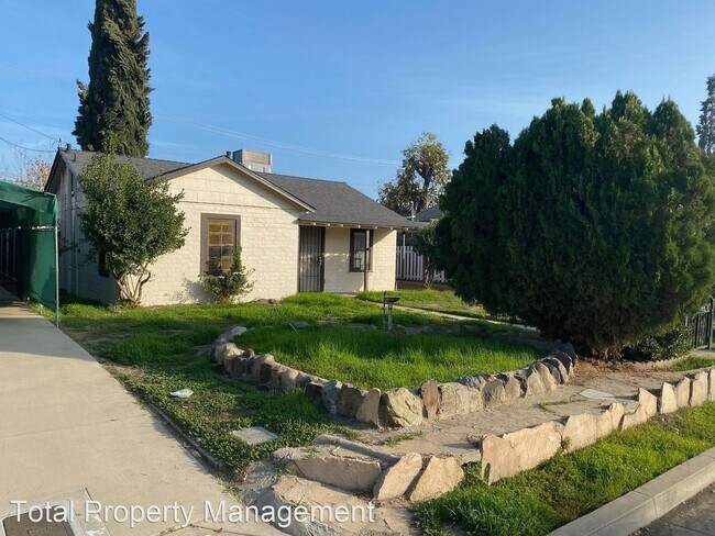 Foto del edificio - 2 br, 1 bath House - 1404 N. Hall St.