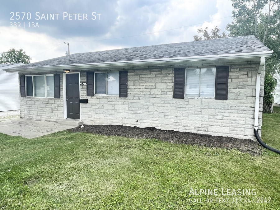 Foto principal - Near Southeast 3BR House!