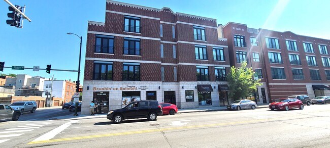 Foto del edificio - 2007 W Belmont Ave