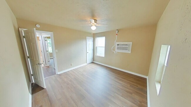 Foto del edificio - 1505 NW Smith Ave