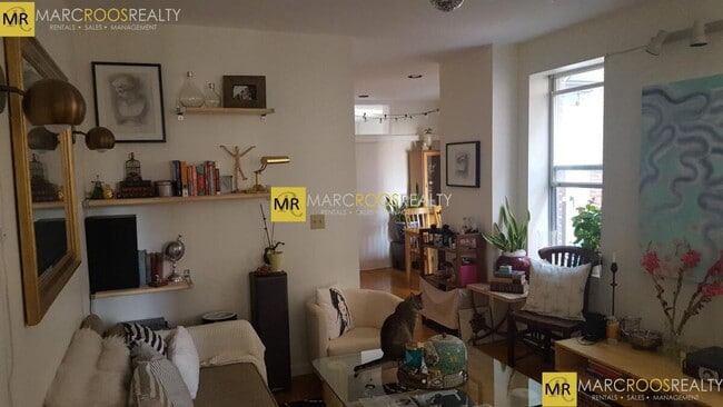 Building Photo - 88 Prince St