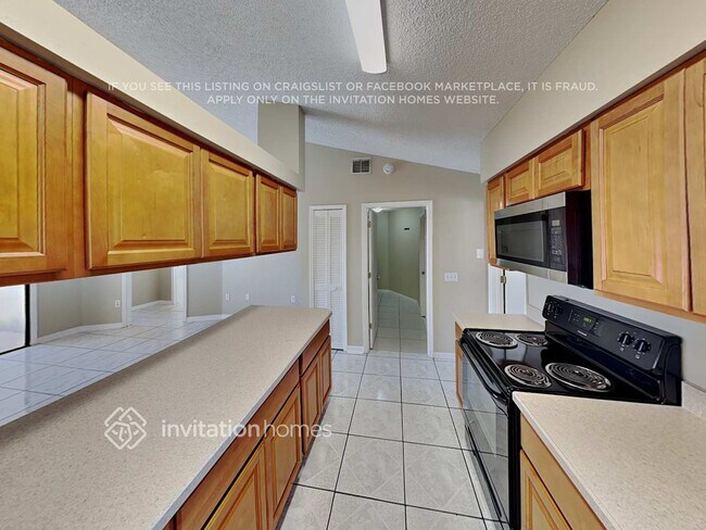 Foto del edificio - 1500 Lund Ave