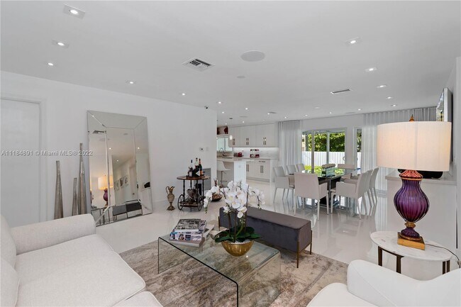 Foto del edificio - 425 SE 3rd Pl