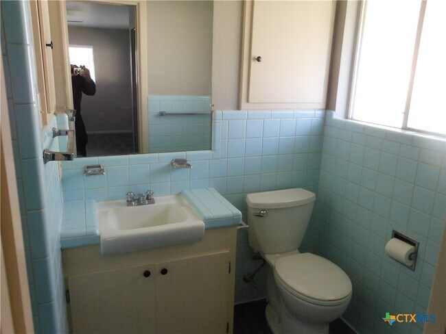 Foto del edificio - 1441 Robin Ln