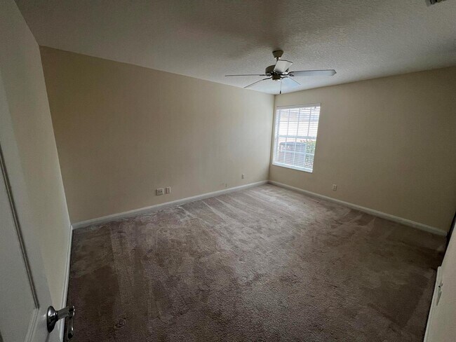 Building Photo - 8339 Saint Johns Ct