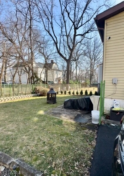 Foto principal - 628 Walsh Ave