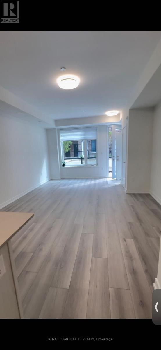 Building Photo - 3546 Colonial Dr