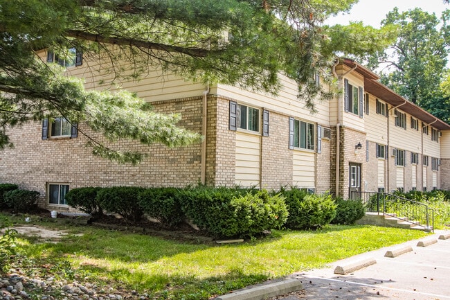 Walden Woods Apartments