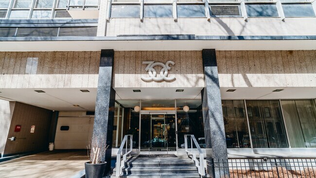 Foto del edificio - 30 E Elm St