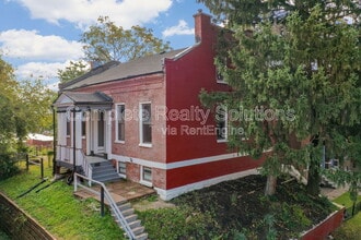 Building Photo - 3158 Oregon Ave