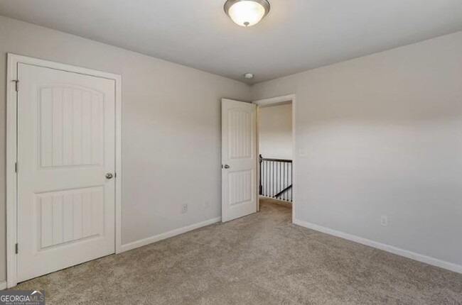 Building Photo - 5130 Austrian Pine Ct