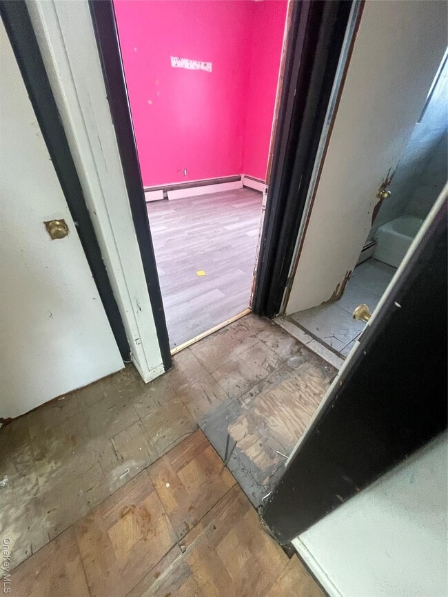 Foto del edificio - 5 Goldman Rd