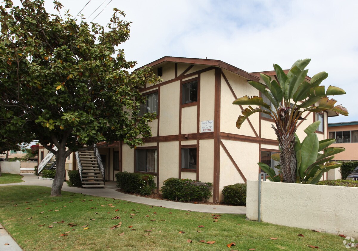 Primary Photo - 1242-1252 Calla Ave