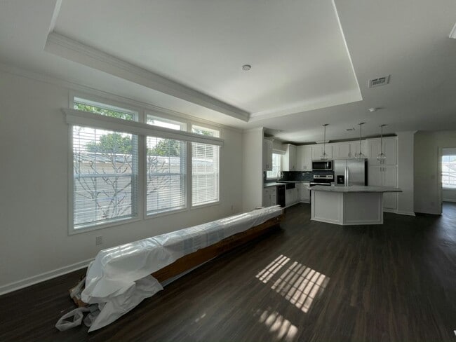 Building Photo - 5018 Windmill Manor Ave