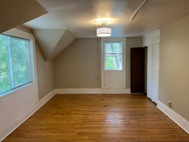 Foto del edificio - 743 N Eddy St