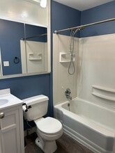 Building Photo - 301 Shady Oaks Dr