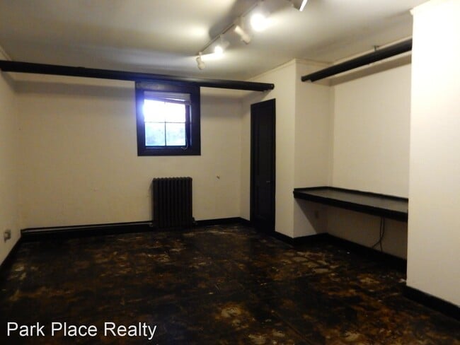Building Photo - 1 br, 1 bath House - 441 Highland Ave Apt C