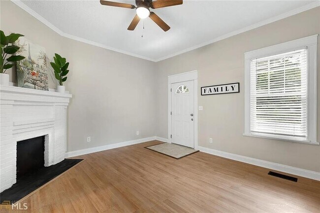 Foto del edificio - 1450 Graham St SW