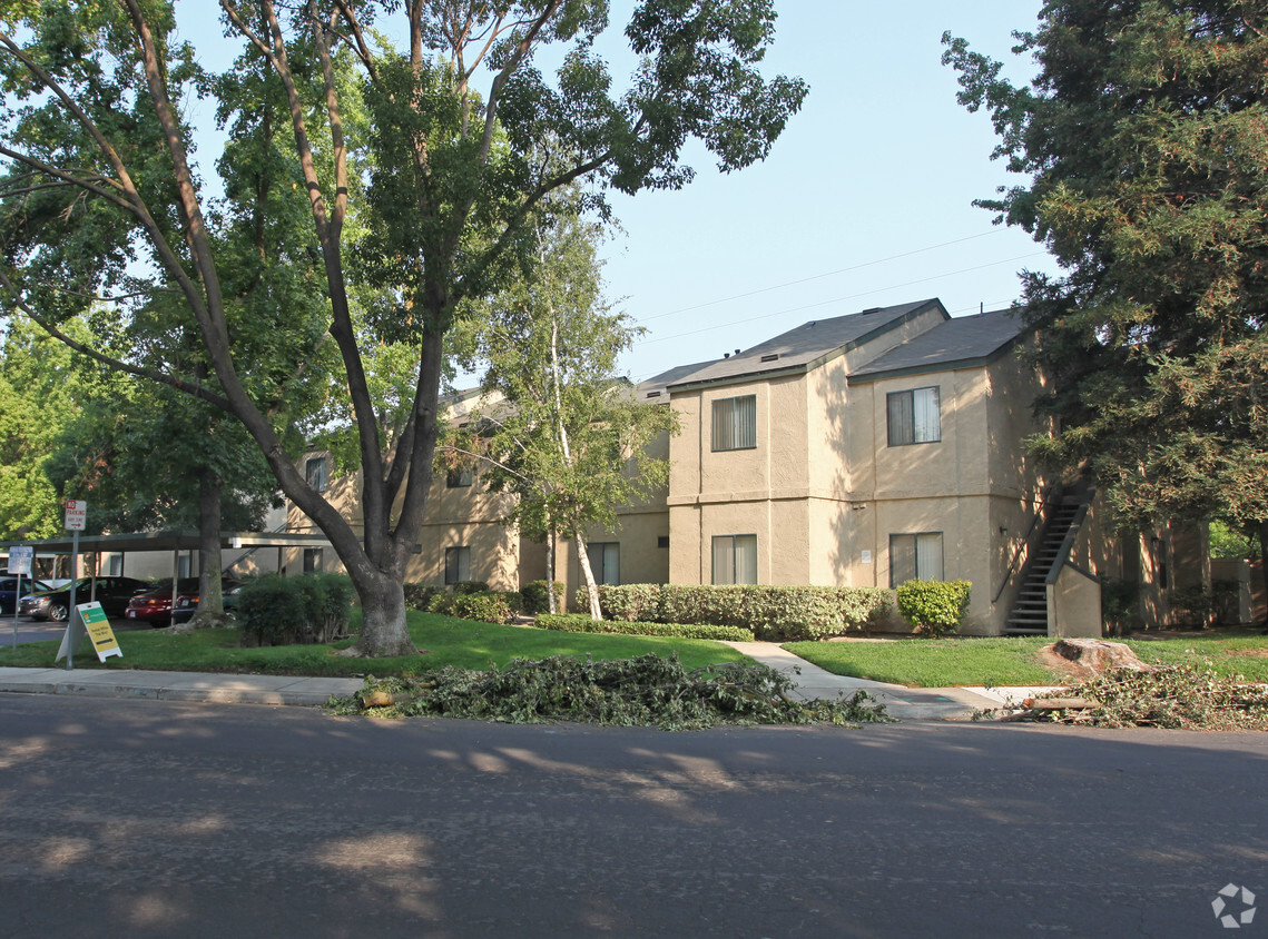 Primary Photo - Northwood Place Apartments