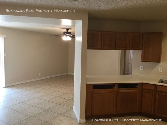 Building Photo - 2219 Fox Meadow Dr.