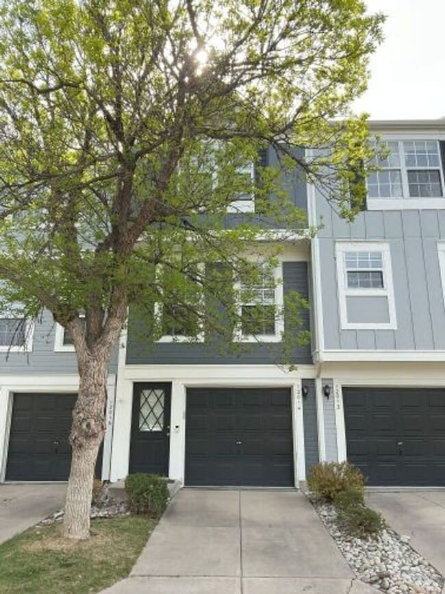 Building Photo - 12014 E Tennessee Dr