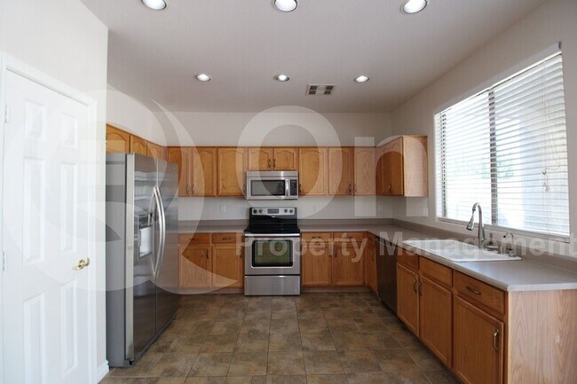 Building Photo - 60 W Beechnut Pl