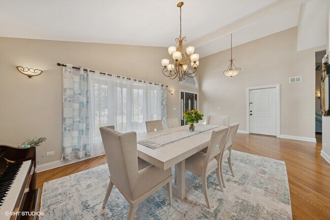Foto del edificio - 12415 W Martingale Ln