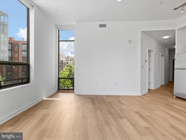 Foto del edificio - 1414 Belmont St NW