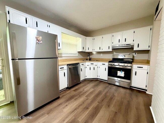 Foto del edificio - 265 S Circlecrest Dr