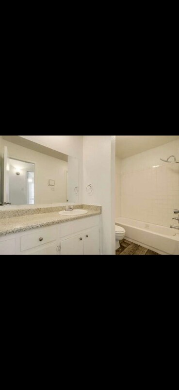 Building Photo - 5008 Copperbend Blvd