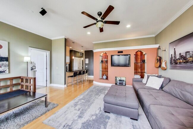Foto del edificio - 4814 N Damen Ave