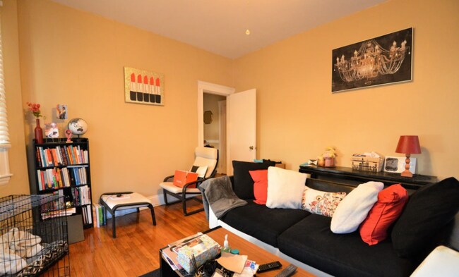 Foto del edificio - 319 Allston St