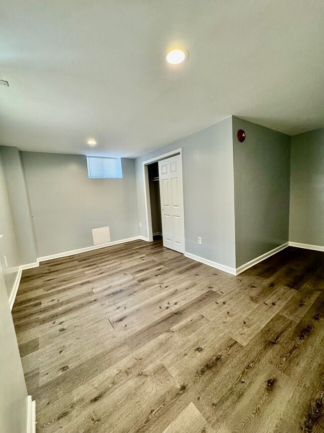 Foto del edificio - 5388 Hazelhurst St