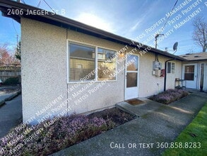 Building Photo - 2406 Jaeger St