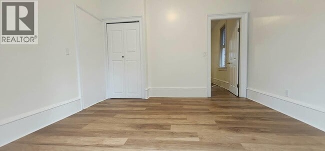 Building Photo - 627 Union St