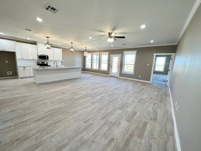 Foto del edificio - 4042 Caroline Ln