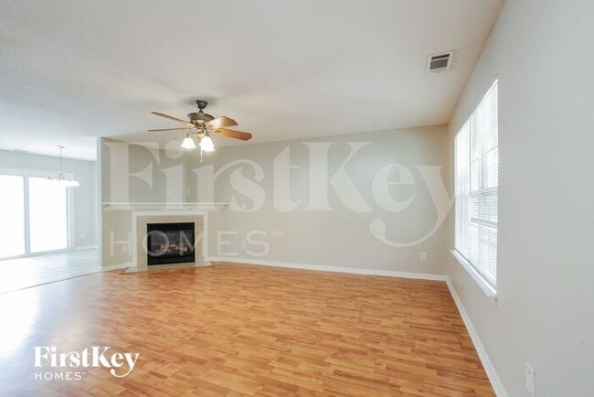 Building Photo - 7315 Aragorn Ln