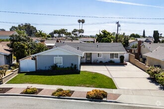 Building Photo - 7022 Penguin Dr