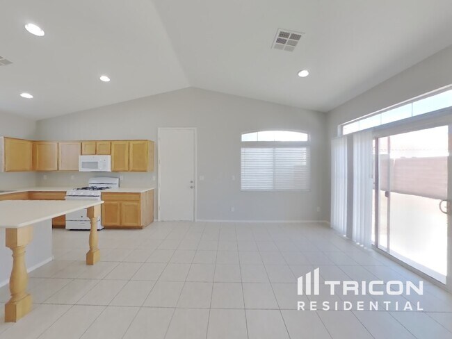 Building Photo - 2128 Sparkling Meadows Ct