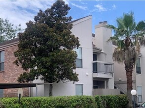 Building Photo - 7950 N Stadium Dr