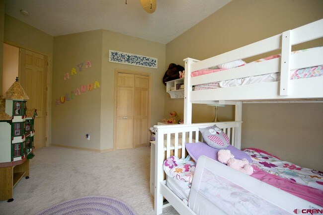 Foto del edificio - 590 Horse Thief Ln