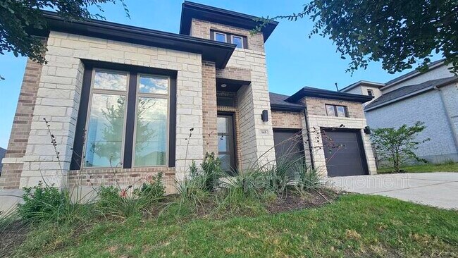 Foto del edificio - 145 Cyrus Milton Dr