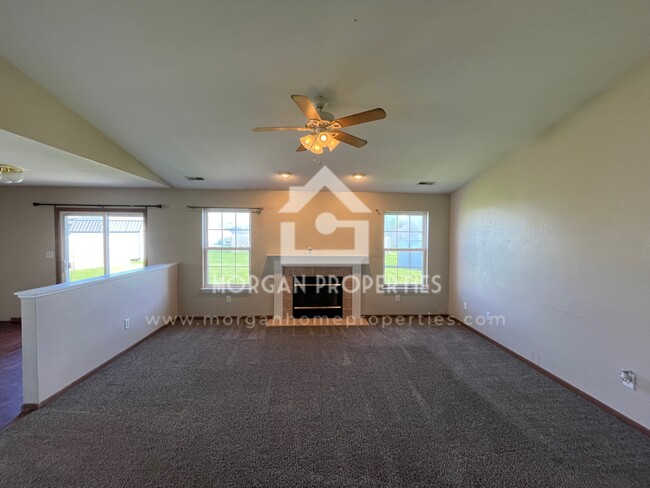 Building Photo - 1216 Wolf Run Ct
